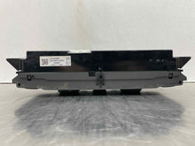 Load image into Gallery viewer, FRONT TEMPERATURE CONTROLS Land Rover LR3 05 06 07 - NW101209
