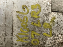 Load image into Gallery viewer, STRUT Land Rover LR3 2007 07 2008 08 2009 09 Rear - NW173954
