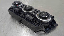 Load image into Gallery viewer, Temp Climate AC Heater Control LR2 2008 08 2009 09 - NW101187
