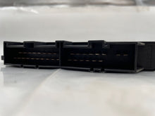 Load image into Gallery viewer, Transmission Computer Mercedes E500 E320 2005 05 2006 06 - NW34819
