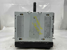 Load image into Gallery viewer, RADIO Kia Sorento 2003 03 2004 04 2005 05 2006 06 - NW138053
