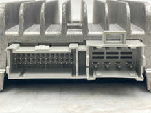 Load image into Gallery viewer, AMPLIFIER Saab 9-3 2007 07 - NW139578
