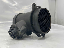 Load image into Gallery viewer, Mass Air Flow Sensor Meter MAF C220 C250D C280 C36 E300d E320 94-96 - NW5322
