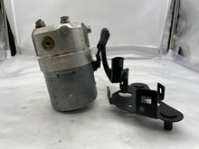 Load image into Gallery viewer, ABS PUMP Range Rover 2003 03 2004 40 2005 05 - NW2337
