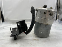 Load image into Gallery viewer, ABS PUMP Range Rover 2003 03 2004 40 2005 05 - NW2337
