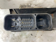 Load image into Gallery viewer, ABS Pump  PT CRUISER 2004 - NW477
