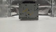 Load image into Gallery viewer, Radio Toyota Prius 2001 01 2002 02 2003 03 - NW139950
