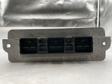 Load image into Gallery viewer, ECU ECM COMPUTER Ford Escape Mercury Mariner 2008 08 - NW58069
