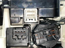 Load image into Gallery viewer, Temperature Controls Chevrolet Prizm 2001 - NW100008
