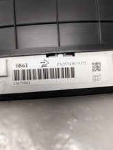 Load image into Gallery viewer, SPEEDOMETER CLUSTER Cadillac DTS 2007 07 - NW158574
