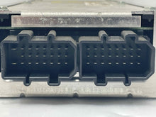 Load image into Gallery viewer, AMPLIFIER Volkswagen Touareg 2004 04 2005 05 2006 06 - NW140237

