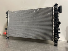 Load image into Gallery viewer, RADIATOR Buick Regal 2011 11 2012 12 2013 13 AT - NW131827
