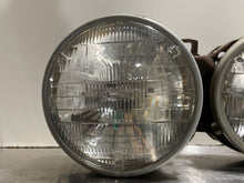 Load image into Gallery viewer, Headlight Lamp Assembly  BMW 325I 1987 - NW102469
