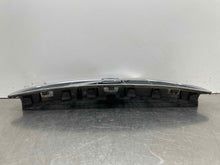 Load image into Gallery viewer, GRILL Volvo V70 S70 98 99 00 01 02 03 04 - NW98786

