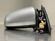 Load image into Gallery viewer, SIDE VIEW MIRROR Audi A4 2002 02 2003 03 2004 04 2005 05 Right - NW51520
