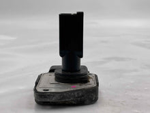 Load image into Gallery viewer, Mass Air Flow Sensor Meter MAF Sequoia Tundra 00 01 02 03 04 - NW5605
