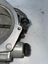Load image into Gallery viewer, Throttle Body Cadillac Deville 1999 - NW177303
