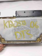 Load image into Gallery viewer, AIR BAG CONTROL MODULE COMPUTER DTS 06 07 08 09 10 11 - NW26217
