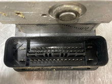 Load image into Gallery viewer, ABS PUMP Jetta Golf Beetle 02 03 04 05 06 07 08 09 - 11 - NW2684
