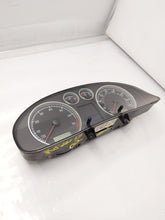 Load image into Gallery viewer, SPEEDOMETER CLUSTER Passat 2002 02 2003 03 - NW162220
