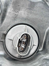 Load image into Gallery viewer, HEADLIGHT LAMP ASSEMBLY Honda Accord 2011 11 2012 12 Right - NW102915
