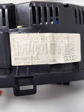 Load image into Gallery viewer, SPEEDOMETER CLUSTER Audi A4 2005 05 2006 06 - NW159465

