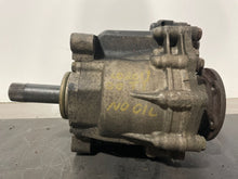 Load image into Gallery viewer, TRANSFER CASE Audi TT 2000 00 2001 01 02 03 04 05 06 - NW176643
