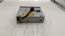 Load image into Gallery viewer, RADIO E320 E500 E55 CD Changer 2003 03 2004 04 2005 05 - NW138627
