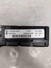 Load image into Gallery viewer, BODY CONTROL MODULE ML320 ML500 ML430 2001 01 02 - NW35281
