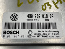 Load image into Gallery viewer, ECU ECM COMPUTER VW Passat 2003 03 4cyl - NW62883
