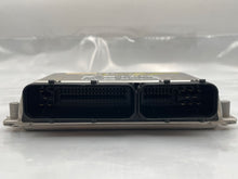 Load image into Gallery viewer, ECU ECM COMPUTER VW Passat 2003 03 4cyl - NW62883
