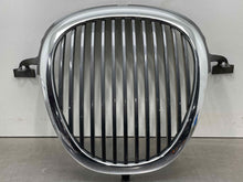 Load image into Gallery viewer, GRILL Jaguar S Type 2000 00 2001 01 2002 02 2003 03 - NW98411
