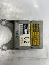 Load image into Gallery viewer, AIR BAG CONTROL MODULE COMPUTER 4 Runner 2003 03 2004 04 - NW38495
