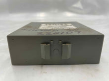 Load image into Gallery viewer, TRANSFER CASE CONTROL MODULE COMPUTER 4 Runner 2003-2009 - NW38497
