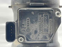 Load image into Gallery viewer, Mass Air Flow Sensor Meter MAF A4 A6 Passat 98 99 00 01 02 - NW4698
