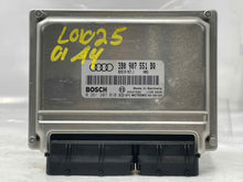 Load image into Gallery viewer, ECU ECM COMPUTER Audi A4 2001 01 2002 02 - NW58755
