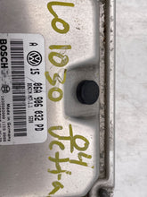 Load image into Gallery viewer, ECU ECM COMPUTER Jetta 2004 04 2.0L Auto - NW62746
