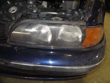 Load image into Gallery viewer, Headlight Lamp Assembly  BMW 540I 1997 - NW102579
