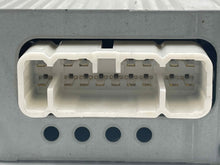 Load image into Gallery viewer, AMPLIFIER TOYOTA CAMRY 02 03 04 05 06 - NW139878
