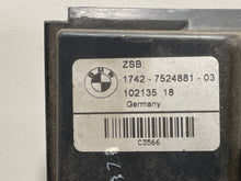 Load image into Gallery viewer, RADIATOR FAN ASSEMBLY BMW 525i 745i 75i0 530i 2003 03 2004 04 2005 05 06 - NW63738
