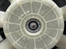 Load image into Gallery viewer, RADIATOR FAN ASSEMBLY Toyota Camry 2007 07 2008 08 2009 09 10 11 2.4L - NW64614
