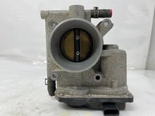 Load image into Gallery viewer, THROTTLE BODY Mazda 3 Mazda 6 2006 06 2007 07 2008 08 - NW178278
