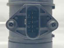 Load image into Gallery viewer, Mass Air Flow Sensor Meter MAF Porsche Cayenne 03 04 05 06 - NW5425
