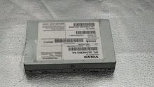 Load image into Gallery viewer, RADIO Volvo C70 S60 S80 V60 V70 XC60 XC70 2008-2016 - NW140452
