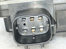 Load image into Gallery viewer, THROTTLE BODY Infiniti G35 Maxima M35 2006 06 2007 07 - NW177938
