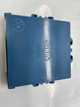 Load image into Gallery viewer, COMPUTER SUPPLY CONTROL MODULE COMPUTER Toyota Prius 2004 04 - NW38238
