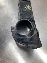 Load image into Gallery viewer, Grille  SAAB 9-5 2008 - NW98667
