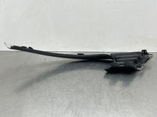 Load image into Gallery viewer, Grille  SAAB 9-5 2008 - NW98668
