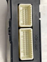 Load image into Gallery viewer, SUSPENSION CONTROL MODULE COMPUTER Corolla Matrix 2009-2014 - NW38187
