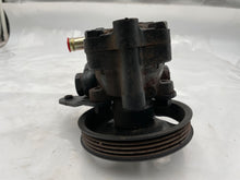 Load image into Gallery viewer, POWER STEERING PUMP INFINITI I30 MAXIMA 95 96 97 - 04 - NW163329
